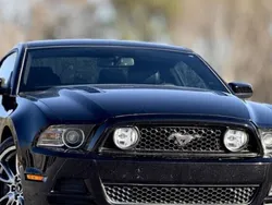 Utilisé 2014 Ford Mustang GT Premium Coupé | 34 223 € (Prix juste)
