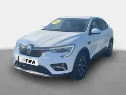 Blanc Utilisé 2023 Renault Arkana Evolution SUV | 15 990 € (Super prix)