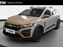 Gris Utilisé 2024 Dacia Sandero Extreme Citadine | 17 490 € (Prix juste)