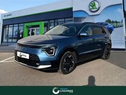 Bleu, (m4b) mineral blue Utilisé 2023 Kia e-Niro 2 SUV | 27 990 € (Prix juste)