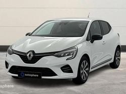 Blanc Utilisé 2023 Renault Clio V Evolution Berline | 14 999 € (Prix juste)