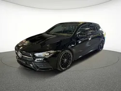 Noir Utilisé 2022 Mercedes CLA200 Shooting Brake AMG line Break | 28 890 € (Super prix)