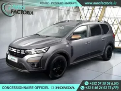 Gris Nouvelle 2024 Dacia Jogger Extreme Break | 21 950 € (Prix juste)