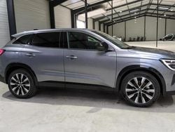 Gris Nouvelle 2025 Renault Austral Techno SUV | 34 400 € (Super prix)