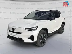 Noir Utilisé 2024 Volvo XC40 Plus SUV | 44 999 € (Prix juste)