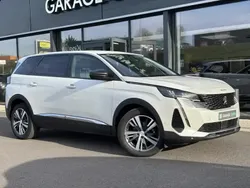 Blanc Utilisé 2022 Peugeot 5008 Allure Monospace | 26 790 € (Prix juste)
