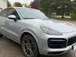 Utilisé 2021 Porsche Cayenne SUV | 63 900 € (Super prix)