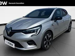Dore Utilisé 2022 Renault Clio V LIMITED Berline | 14 690 € (Prix juste)