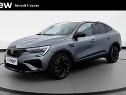 Gris Utilisé 2024 Renault Arkana SUV | 28 490 € (Prix assez cher)
