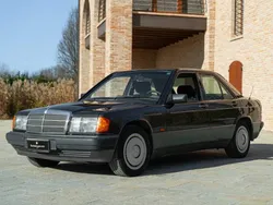 Gris Utilisé 1989 Mercedes 190 Berline | 19 500 €