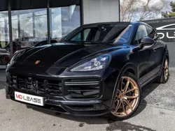 Utilisé 2022 Porsche Cayenne Turbo GT SUV | 239 900 € (Prix cher)