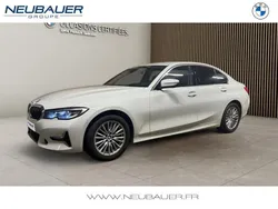 Mineralweiss Utilisé 2019 BMW 320 Luxury Line Berline | 28 990 € (Prix assez cher)