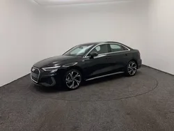 Noir mythe métallisé Utilisé 2024 Audi A3 S-Line Berline | 37 900 € (Prix assez cher)