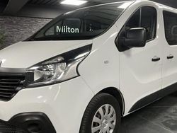 Blanc Utilisé 2016 Renault Trafic Life Van | 20 990 €