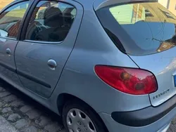 Utilisé 2004 Peugeot 206 Citadine | 4 590 € (Prix juste)