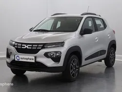 Gris Utilisé 2024 Dacia Spring Essentiel Citadine | 12 299 € (Prix assez cher)