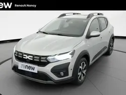 Gris Utilisé 2024 Dacia Sandero Expression Citadine | 16 300 € (Prix juste)