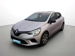 Gris platine Utilisé 2023 Renault Clio V Berline | 14 890 € (Prix juste)