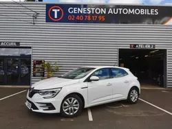 Blanc Utilisé 2021 Renault Mégane IV Business Berline | 13 490 € (Bon prix)