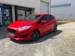 Rouge Utilisé 2016 Ford Fiesta ST-Line Citadine | 7 490 € (Prix juste)