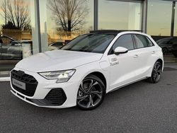 Blanc arcona Utilisé 2025 Audi A3 Sportback e-tron S-Line Citadine | 49 990 €
