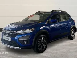 Blanc Utilisé 2023 Dacia Sandero Expression Citadine | 16 299 € (Prix assez cher)