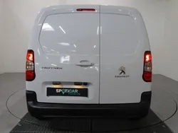 Blanc Utilisé 2023 Peugeot Partner S Monospace | 22 190 €