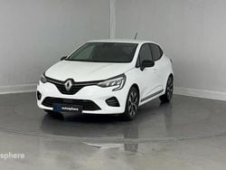 Blanc Utilisé 2022 Renault Clio V Evolution Berline | 13 299 € (Bon prix)