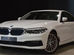 Blanc Utilisé 2018 BMW 530e iPerformance Berline | 21 900 € (Prix juste)