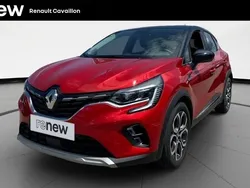 Rouge Utilisé 2021 Renault Captur Intens SUV | 18 490 € (Prix juste)