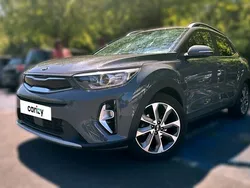 Gris Utilisé 2020 Kia Stonic Launch Edition SUV | 15 540 € (Prix juste)