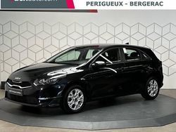 Utilisé 2022 Kia Ceed Active Berline | 17 500 € (Prix juste)