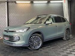 Vert Utilisé 2024 VW Tiguan Elegance SUV | 43 066 € (Prix assez cher)