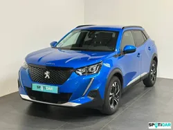 Vert Utilisé 2021 Peugeot 2008 Allure SUV | 16 990 € (Prix juste)