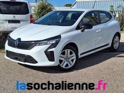 Blanc Utilisé 2025 Renault Clio V Evolution Citadine | 16 480 € (Prix juste)
