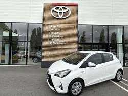 Utilisé 2018 Toyota Yaris Hybrid Business Edition Berline | 12 480 € (Prix juste)