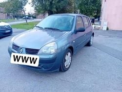 Utilisé 2005 Renault Clio II Expression Berline | 1 000 € (Super prix)