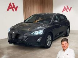 Gris Utilisé 2021 Ford Focus Berline | 16 490 € (Super prix)
