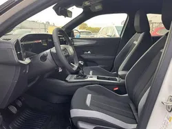 Blanc Nouvelle 2025 Opel Mokka SUV | 27 955 € (Prix cher)