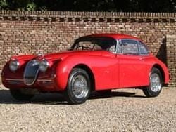 Rouge Utilisé 1960 Jaguar XK Coupé | 71 500 €