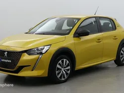 Jaune Utilisé 2023 Peugeot e-208 Active Citadine | 18 999 € (Prix juste)