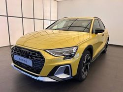 Jaune python métallisé Utilisé 2025 Audi A3 Design | 38 990 € (Prix cher)