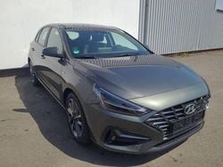 Gris Utilisé 2024 Hyundai i30 | 18 990 €