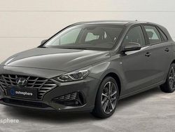 Gris Utilisé 2022 Hyundai i30 Berline | 18 799 € (Prix juste)