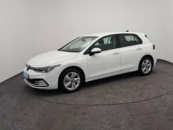 Blanc Utilisé 2023 VW Golf VIII Berline | 26 490 € (Prix juste)