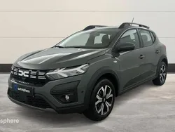 Utilisé 2024 Dacia Sandero Expression Citadine | 17 299 € (Prix juste)