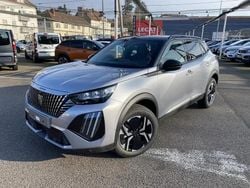 Gris Nouvelle 2025 Peugeot 2008 GT SUV | 28 980 € (Prix juste)