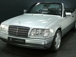 Argent Utilisé 1997 Mercedes E320 Edition Cabriolet | 65 900 €
