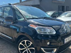 Noir Utilisé 2013 Citroën C3 Picasso SELECTION Monospace | 5 999 € (Prix juste)