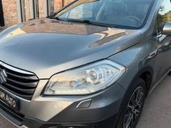Gris Occasion 2014 Suzuki SX4 S-Cross SUV | 7 990 € (Prix juste)
